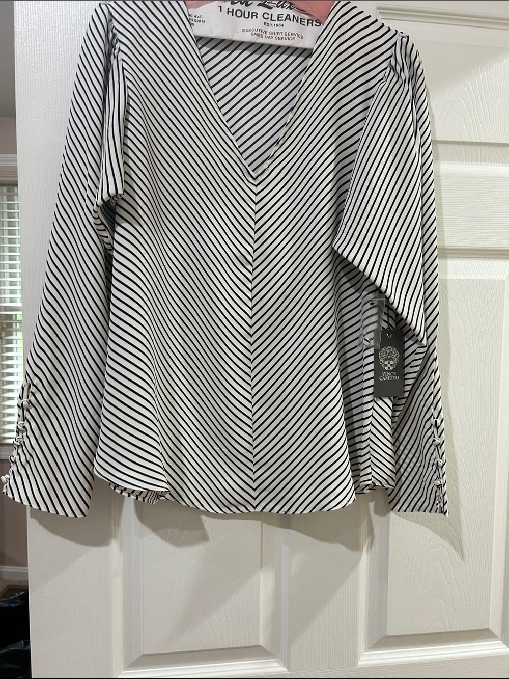 Vince Camuto Black and White Diagonal Stripe V-Neck Top